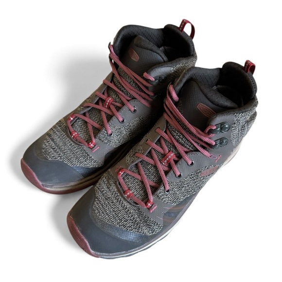 KEEN Terradora Waterproof Hiking Boots Lightweight Trail Shoes Brown Burgundy 9 - Picture 5 of 10